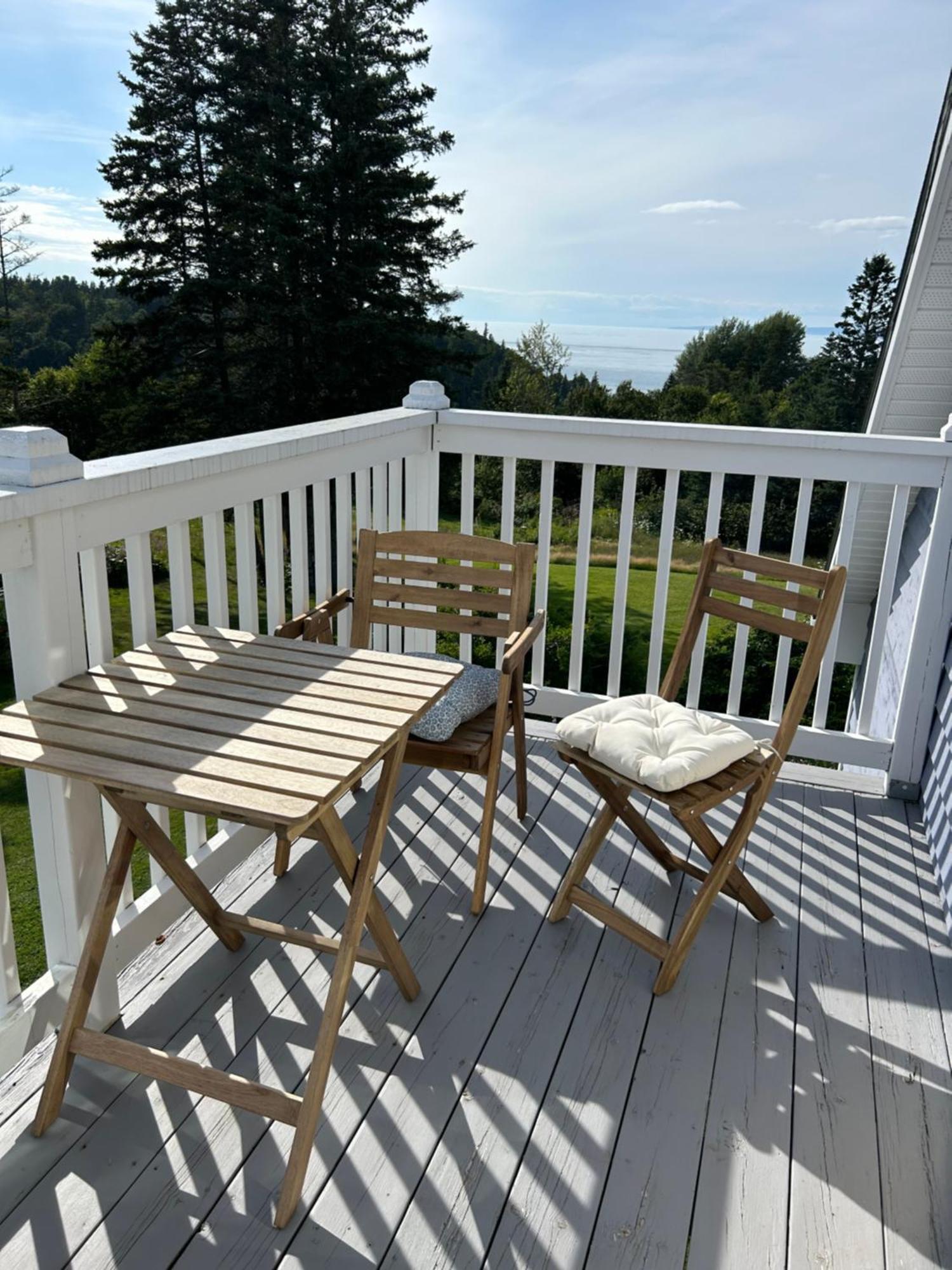 Tides Inn Guest Suites Halls Harbour Buitenkant foto