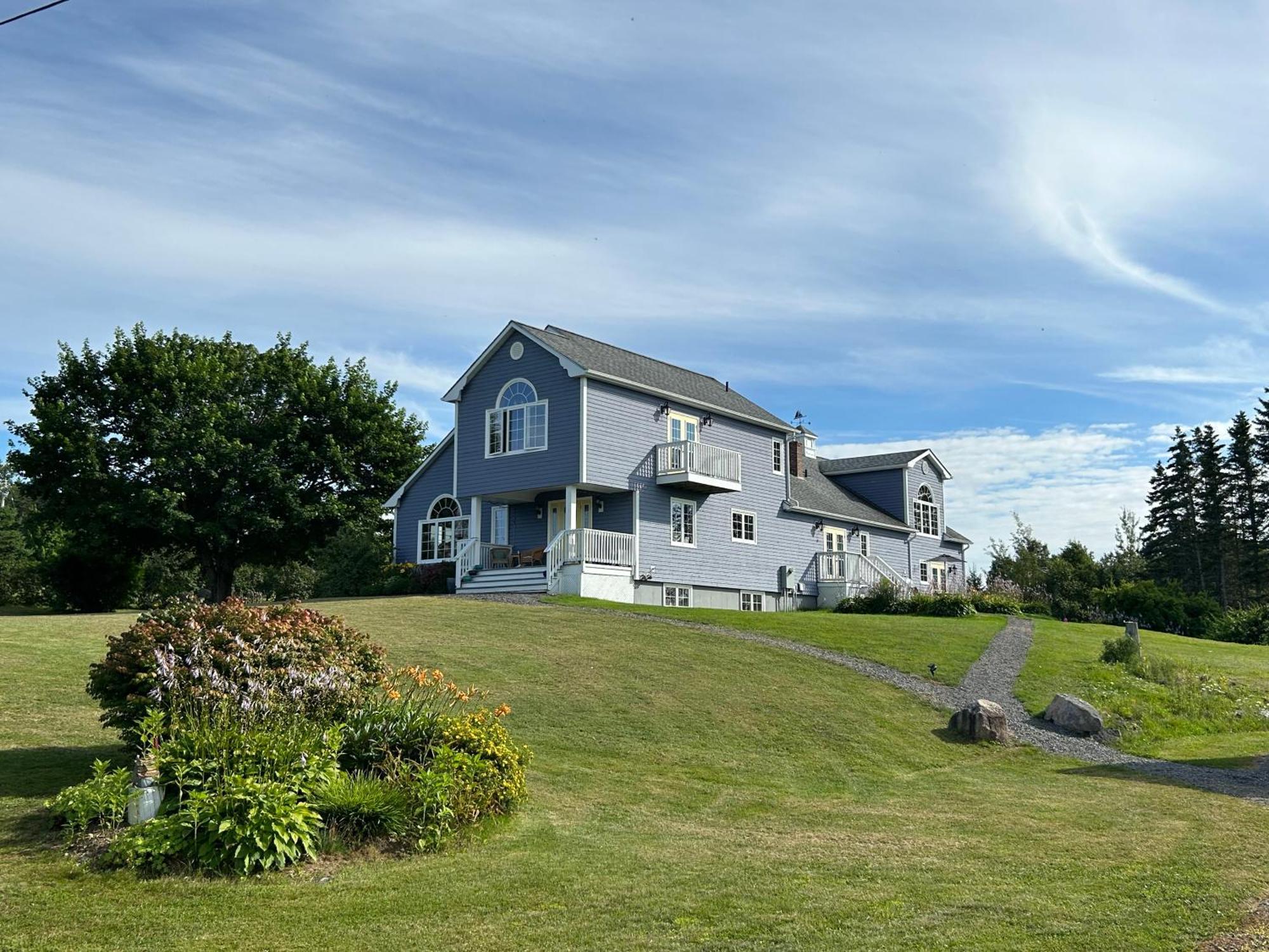 Tides Inn Guest Suites Halls Harbour Buitenkant foto