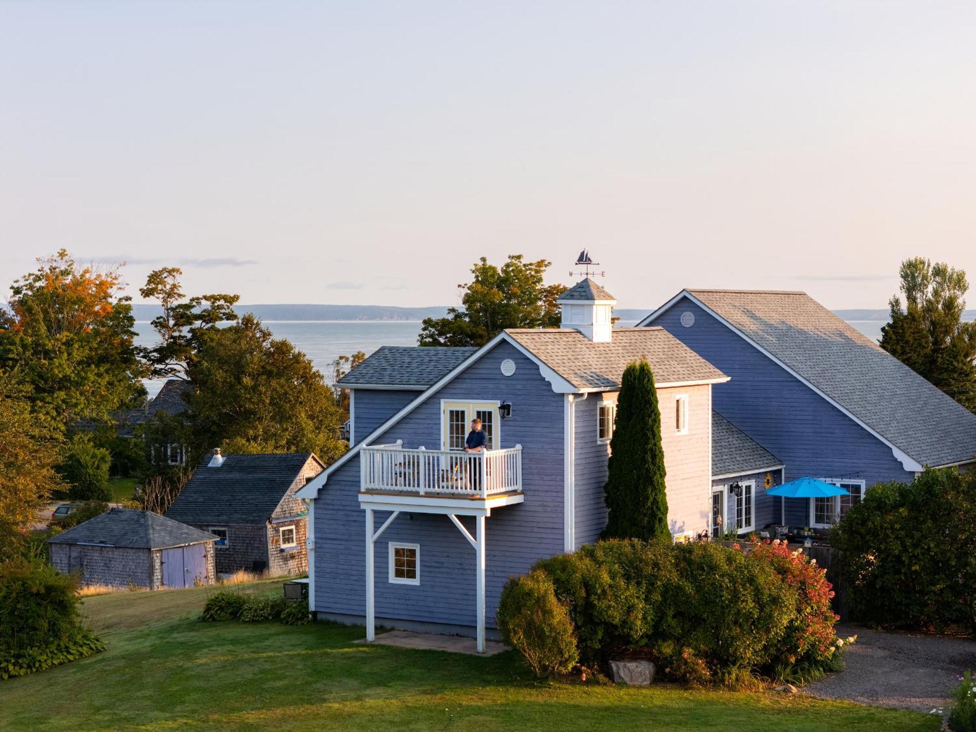 Tides Inn Guest Suites Halls Harbour Buitenkant foto